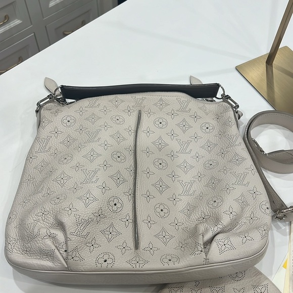 Louis Vuitton Selene Monogram PM Blanc Shoulder Bag - Picture 14 of 16